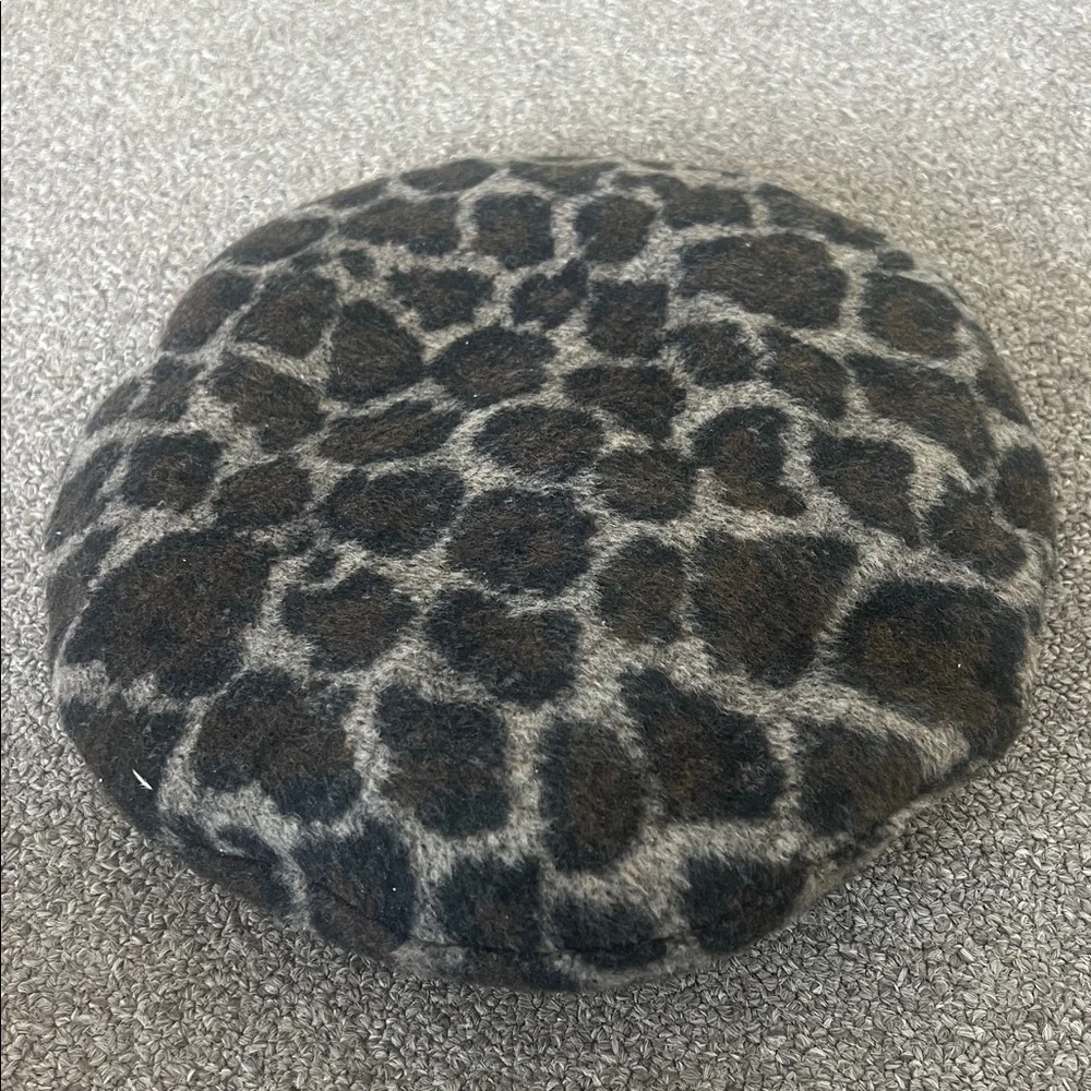 Free people understated leather Leopard Print Beret OS NWOT